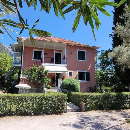 Villa Petros Nydri  Buitenkant foto