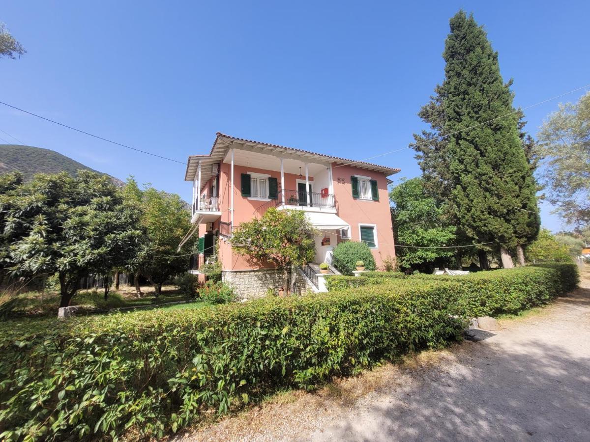 Villa Petros Nydri  Buitenkant foto