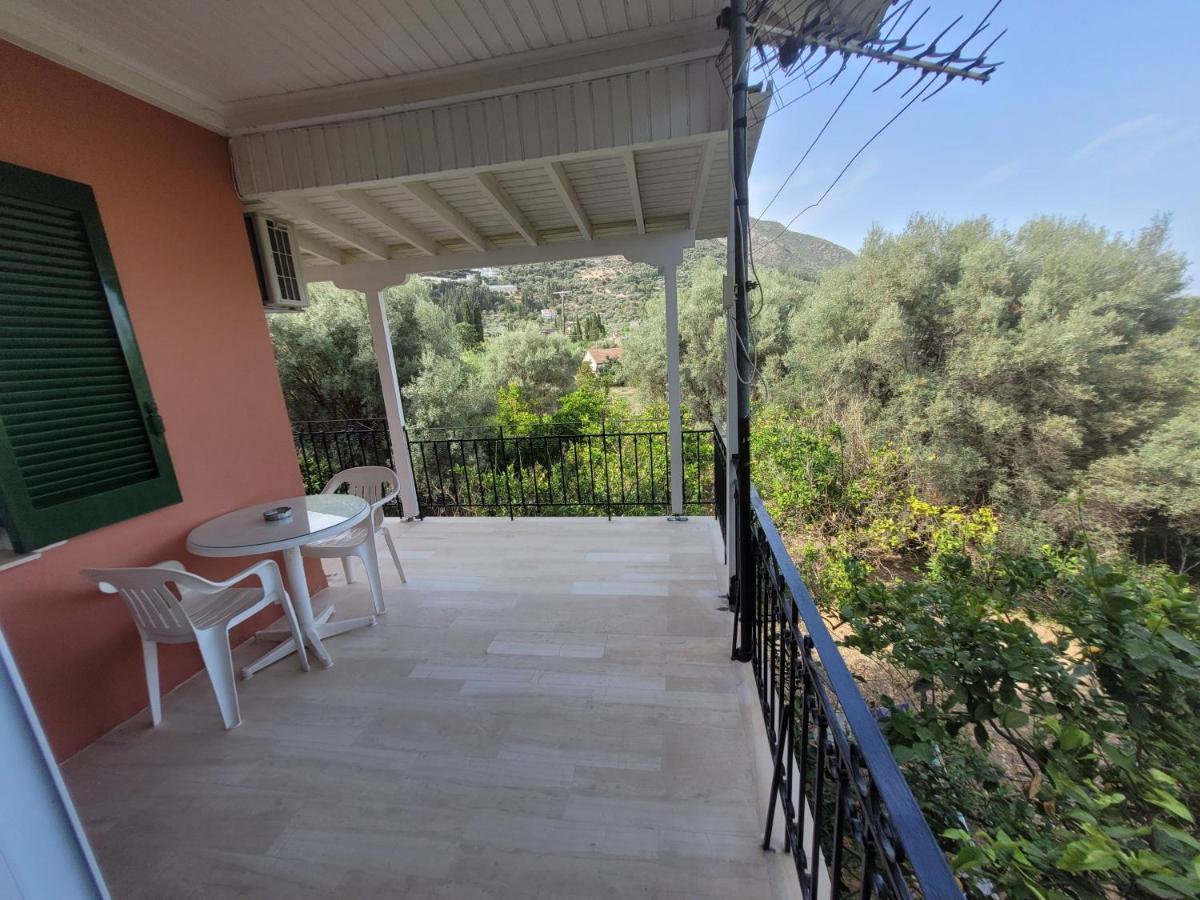 Villa Petros Nydri  Buitenkant foto