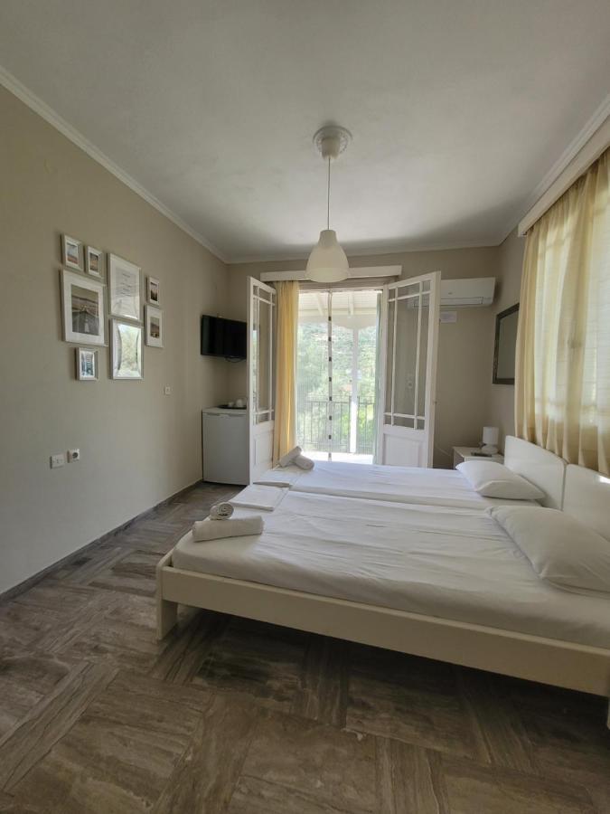 Villa Petros Nydri  Buitenkant foto